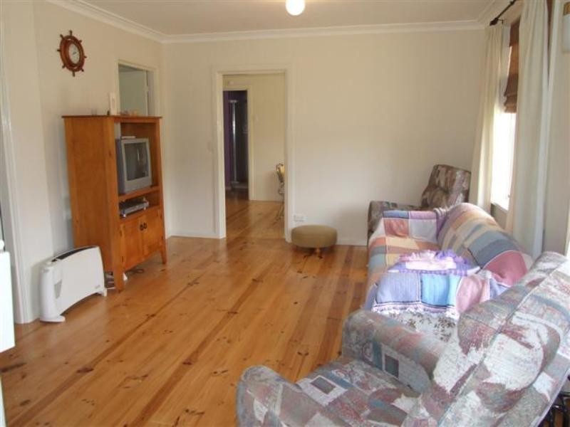 61 Hallway Drive, Wimbledon Heights VIC 3922