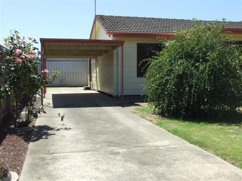 27 Phillip Island Road, Newhaven VIC 3925