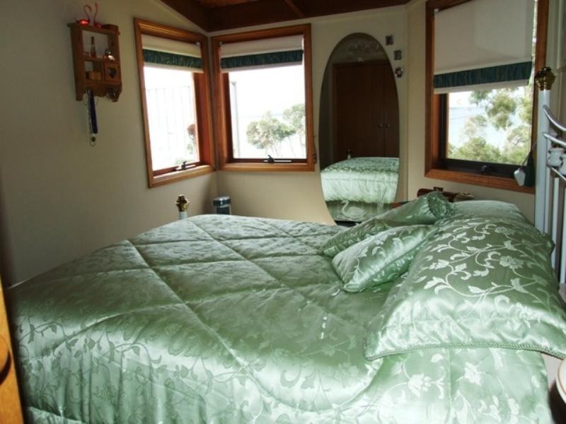 43 Beach Road, Rhyll VIC 3923