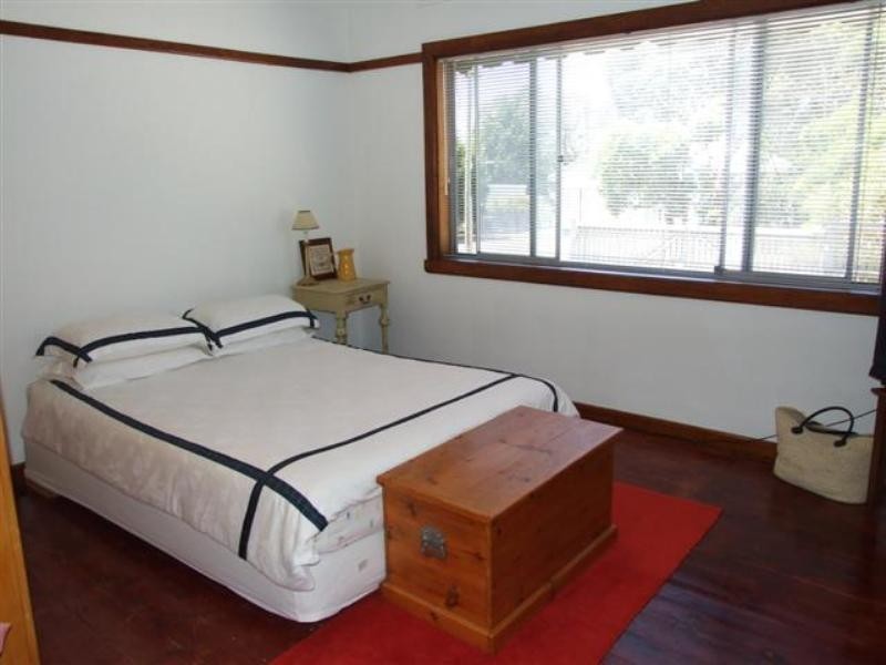 32 Scenic Drive, Cowes VIC 3922