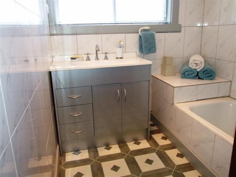 32 Scenic Drive, Cowes VIC 3922