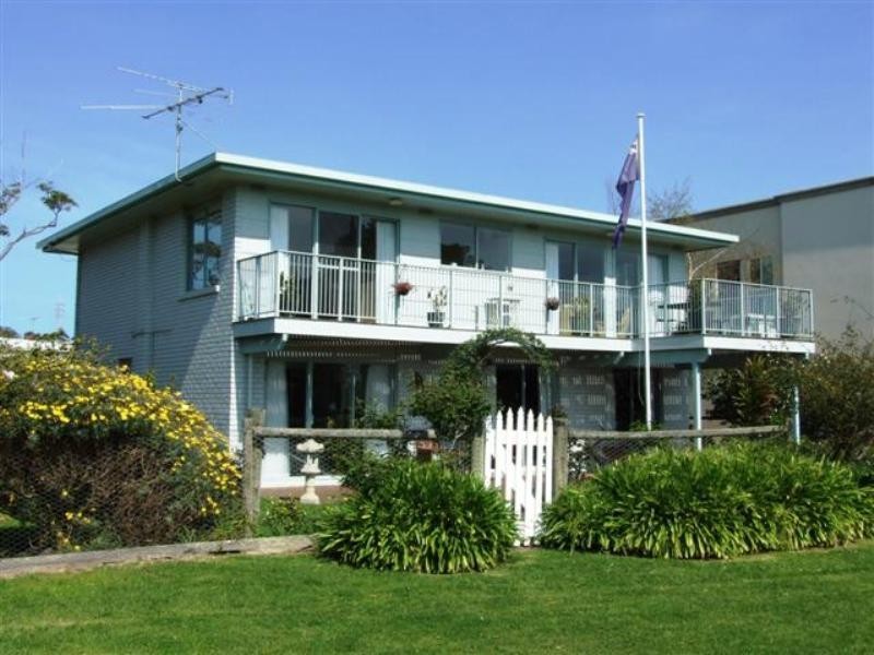 5 Cleeland Street, Newhaven VIC 3925