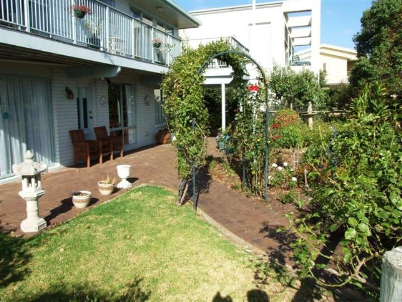 5 Cleeland Street, Newhaven VIC 3925