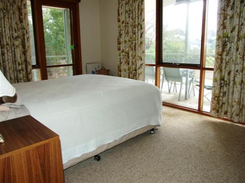 25 Steele Street, Cowes VIC 3922