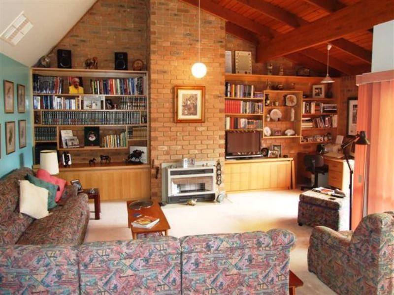 20 Shamrock Avenue, Cowes VIC 3922
