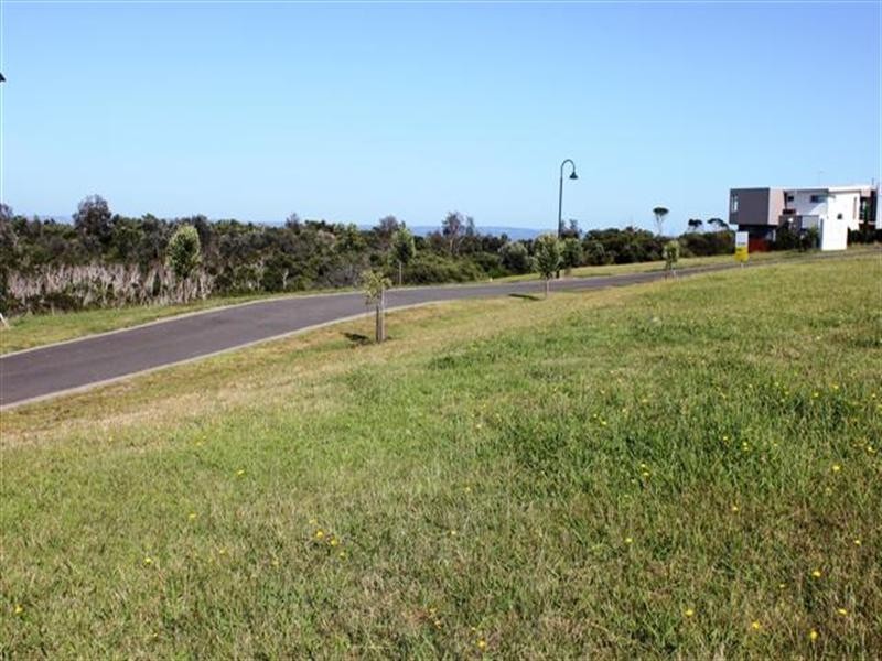 4 Toscana Rise, Cowes VIC 3922