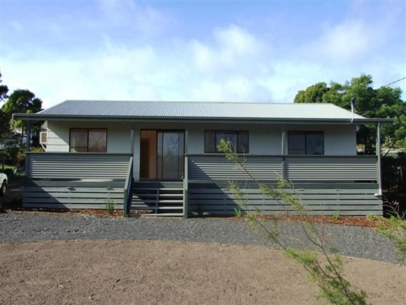 23 Galleon Crescent, Sunset Strip VIC 3922