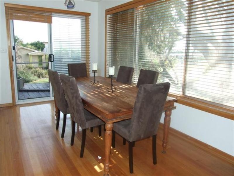 17 Seesburg Crescent, Cape Woolamai VIC 3925