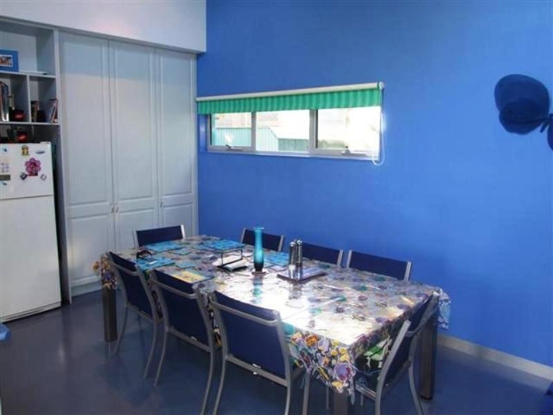 18 Rose Avenue, Cowes VIC 3922