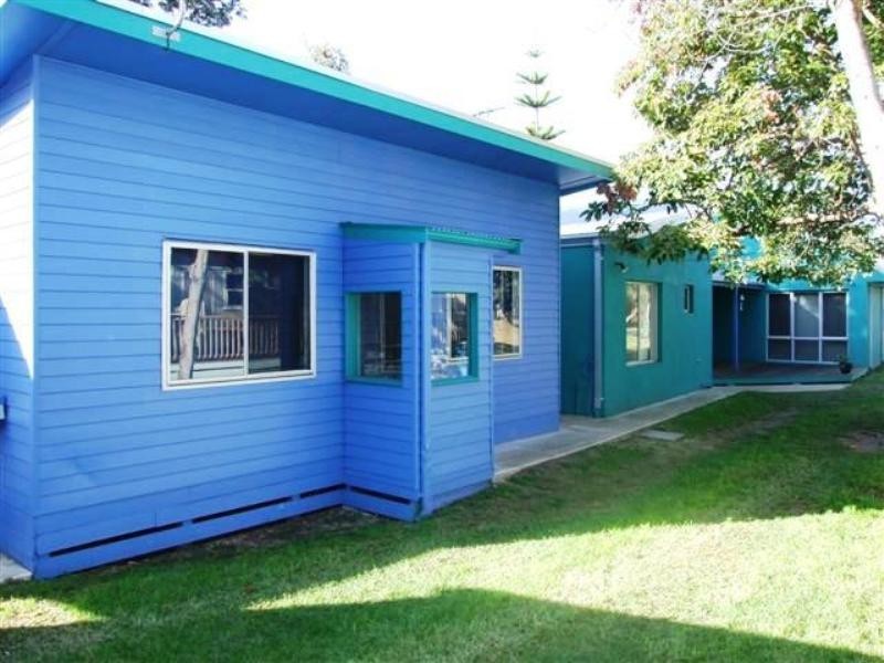 18 Rose Avenue, Cowes VIC 3922