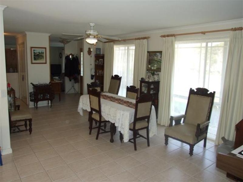 370 Settlement Road, Cowes VIC 3922