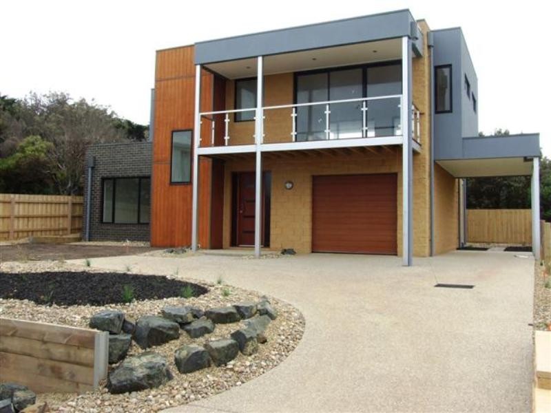 2/18 The Esplanade, Sunderland Bay VIC 3922