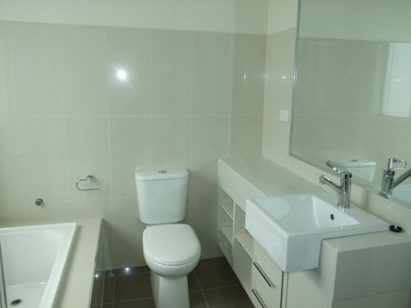 2/18 The Esplanade, Sunderland Bay VIC 3922