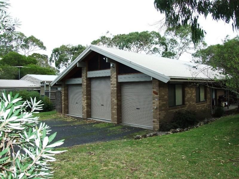 335 Coghlan Road, Silverleaves VIC 3922