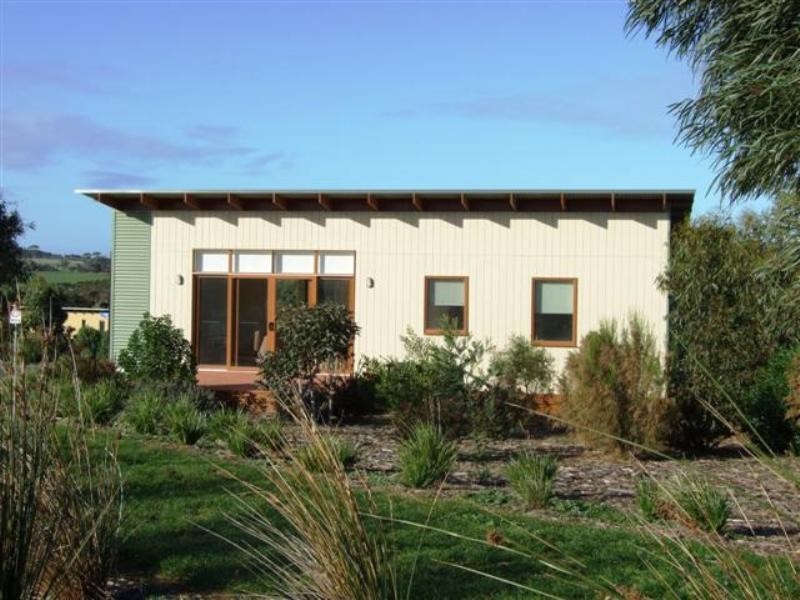 236/2124 Phillip Island Road, Cowes VIC 3922