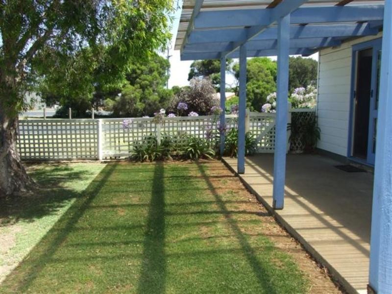 35 Phillip Island Road, Newhaven VIC 3925