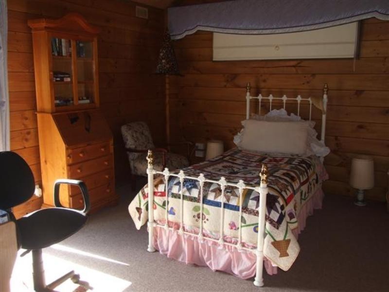 35 Phillip Island Road, Newhaven VIC 3925