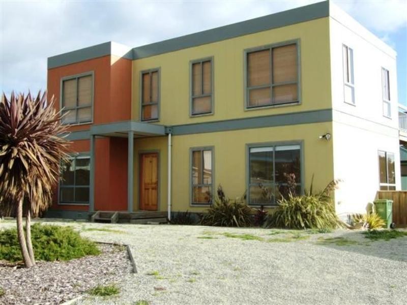 70 Penniwells Drive, San Remo VIC 3925