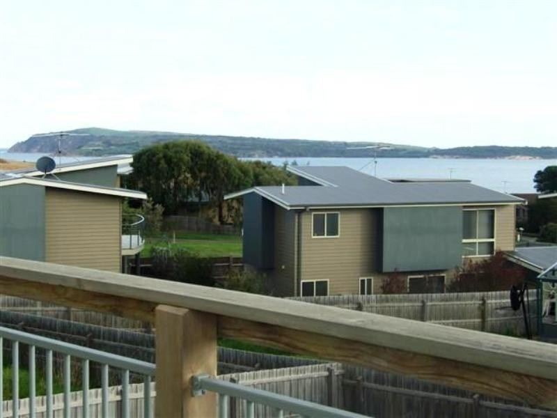 70 Penniwells Drive, San Remo VIC 3925