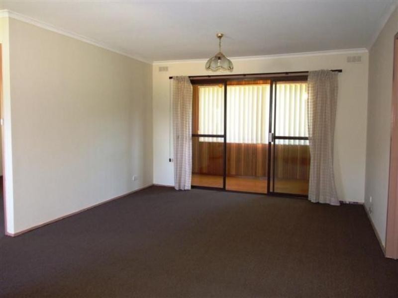 27 Phillip Island Road, Newhaven VIC 3925