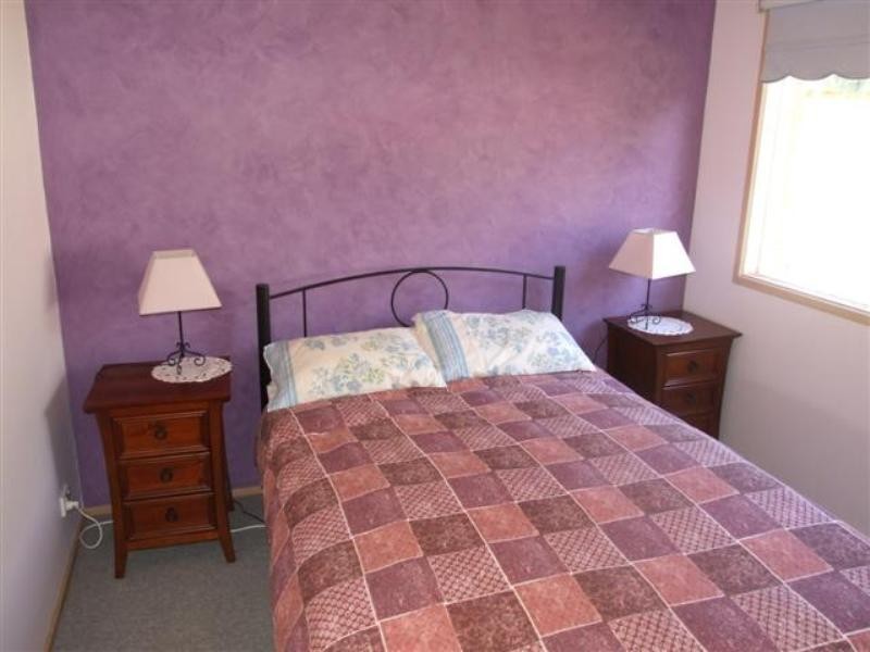 8 Honeyeater Drive, Silverleaves VIC 3922