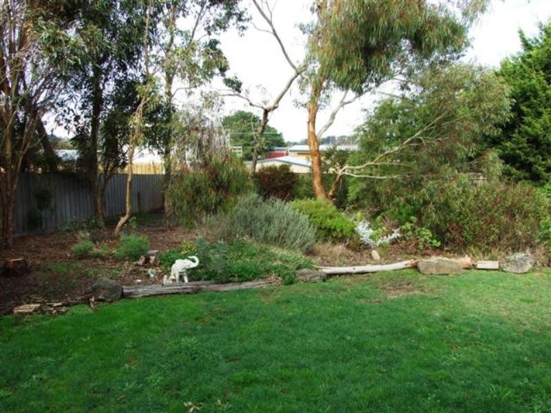 17 Hallway Drive, Wimbledon Heights VIC 3922