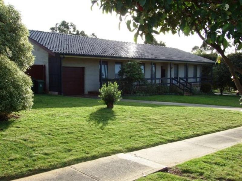 2 West Court, Cowes VIC 3922