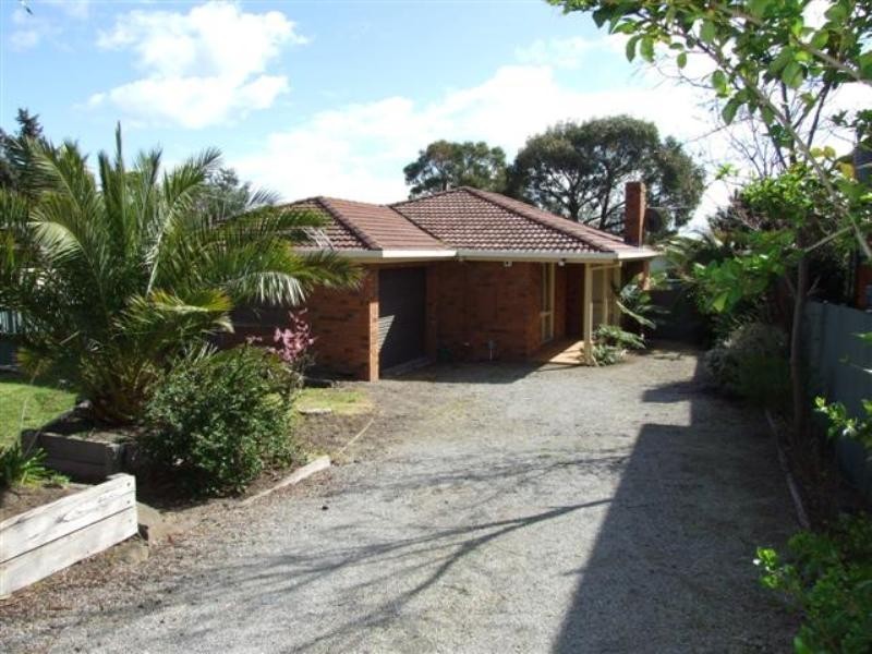 26 Yarramundi Way, Cowes VIC 3922