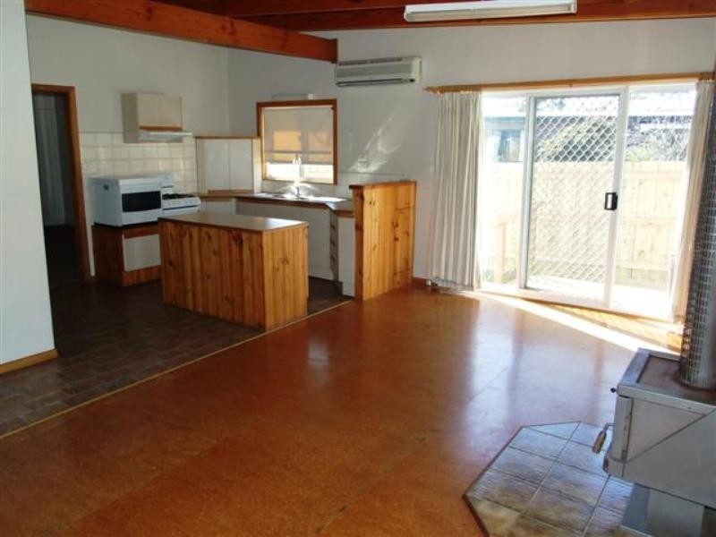 17 Outlook Drive, Cowes VIC 3922