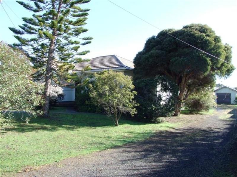 160 Settlement Road, Cowes VIC 3922