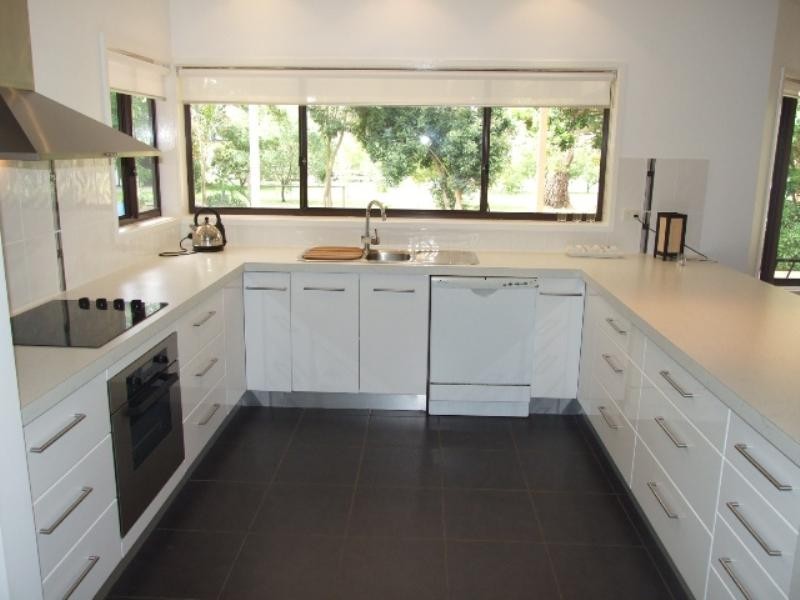 69 Coghlan Road, Cowes VIC 3922