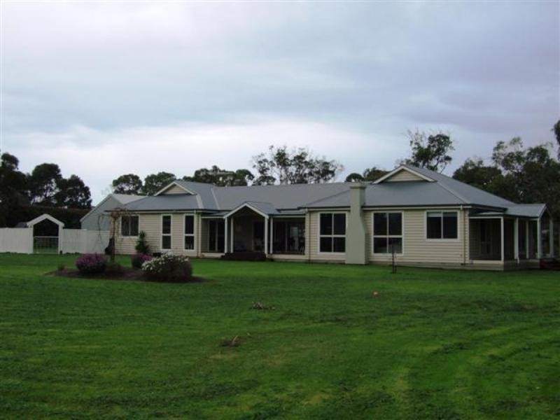 2/136-144 McKenzie Road, Cowes VIC 3922