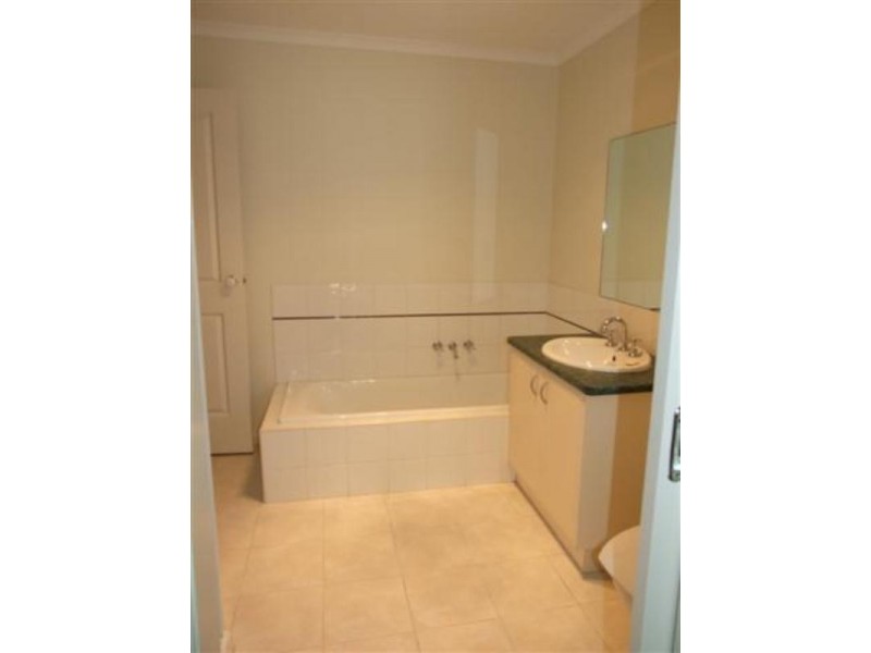1/5 Cameron Street, Wonthaggi VIC 3995