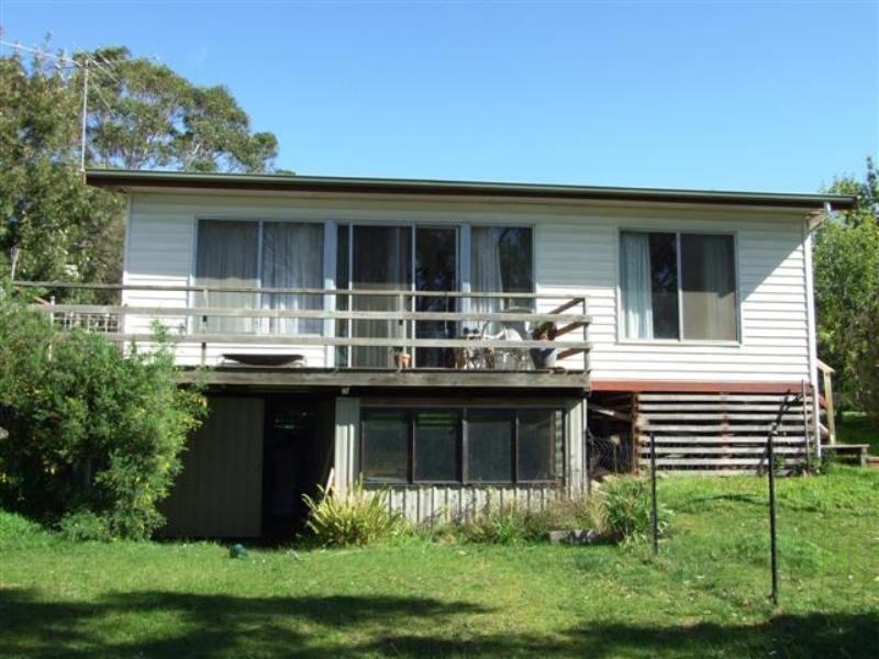 16 Poulter Avenue, Rhyll VIC 3923