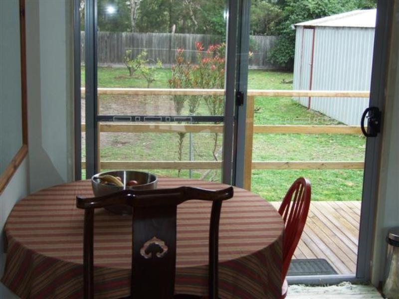18 Monash Avenue, Cowes VIC 3922