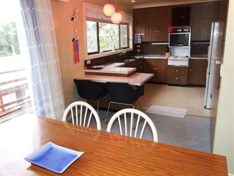 9 Justice Road, Cowes VIC 3922