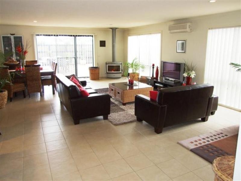5 Casuarina Court, Cowes VIC 3922
