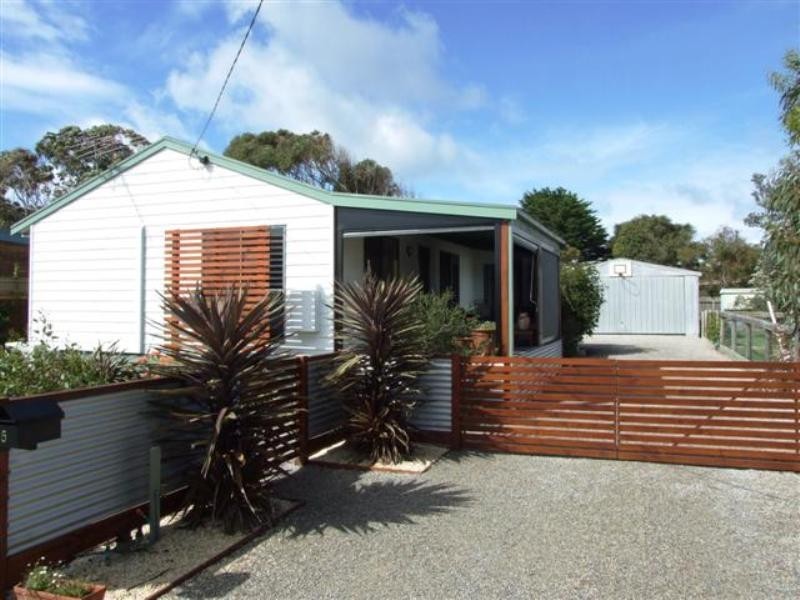 5 Cronulla Avenue, Cape Woolamai VIC 3925