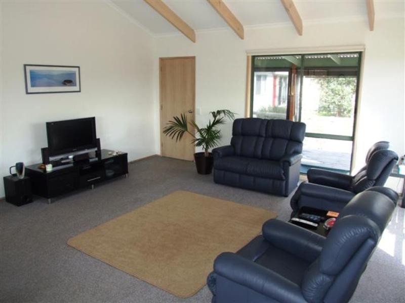 5 Cronulla Avenue, Cape Woolamai VIC 3925