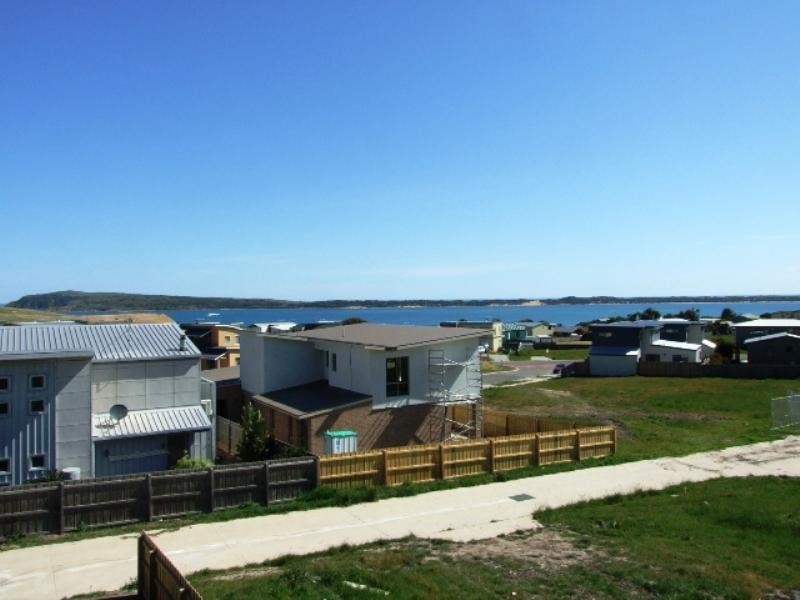 1/40a Shetland Heights Road, San Remo VIC 3925