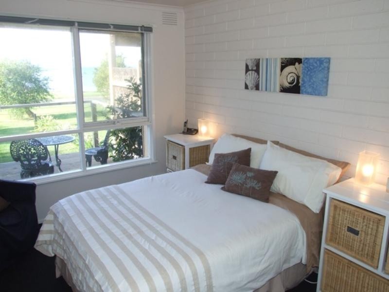 8 and 8a Beach Road, Rhyll VIC 3923