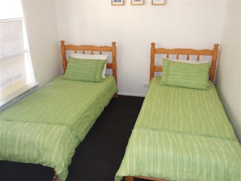 8 and 8a Beach Road, Rhyll VIC 3923