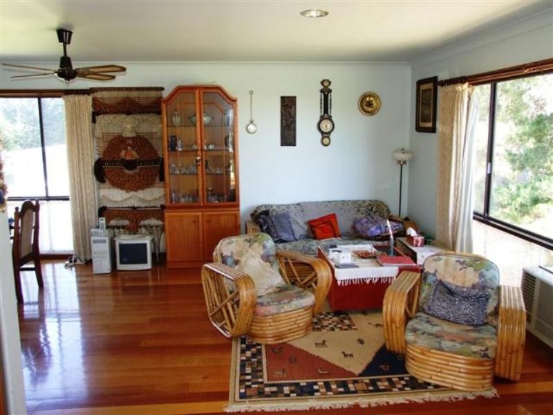 54 Bayview Drive, Cowes VIC 3922