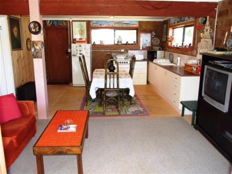 54 Bayview Drive, Cowes VIC 3922