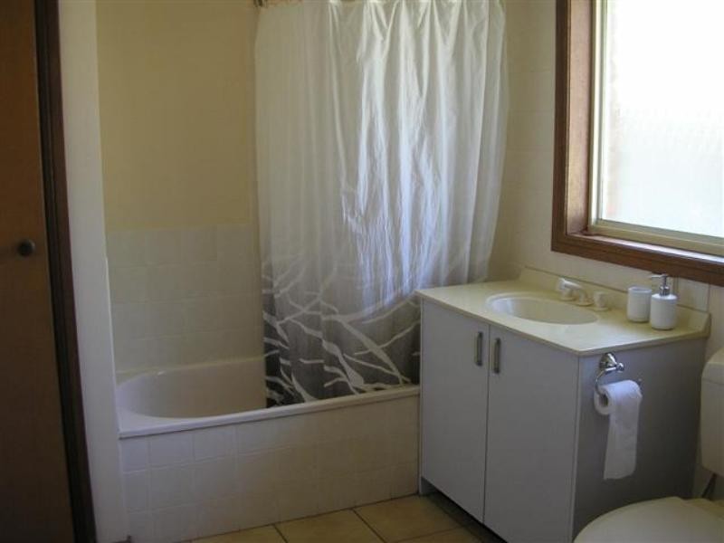 4/220 Church Street, Cowes VIC 3922