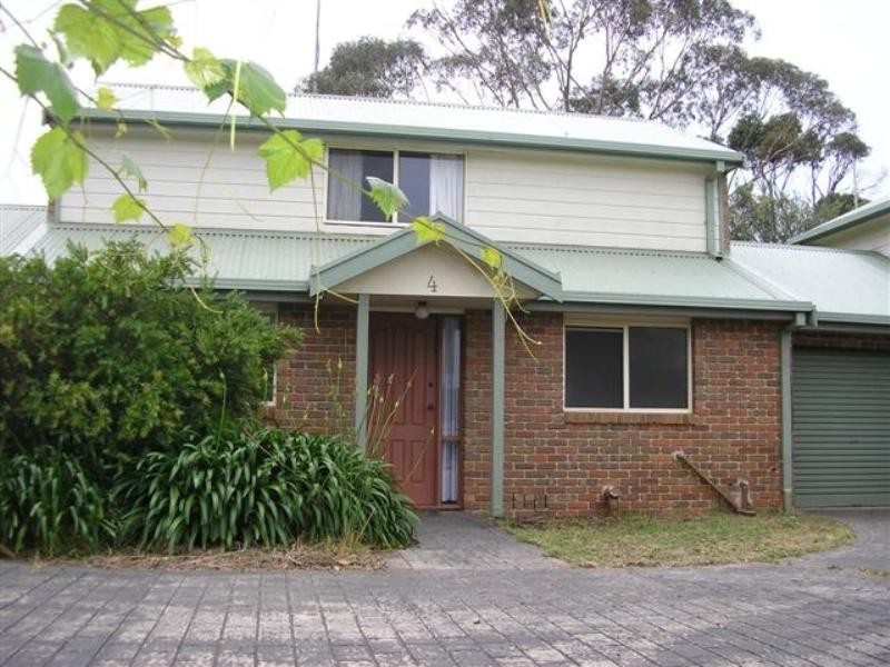 4/220 Church Street, Cowes VIC 3922