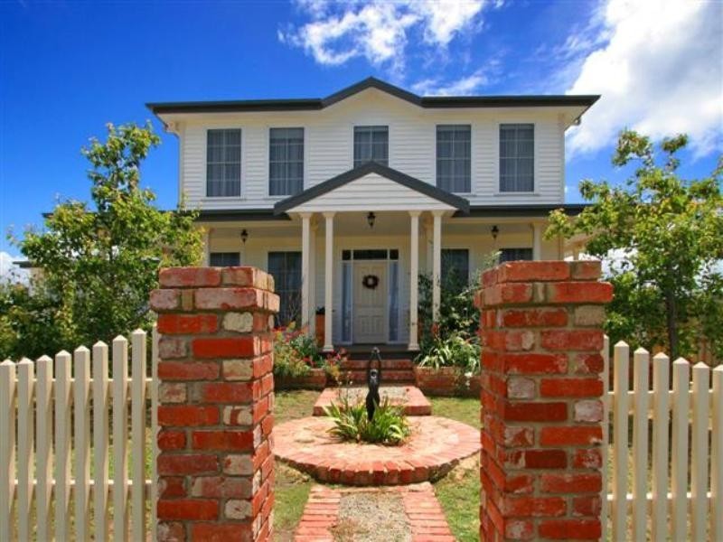 16 Anthony Court, Cowes VIC 3922