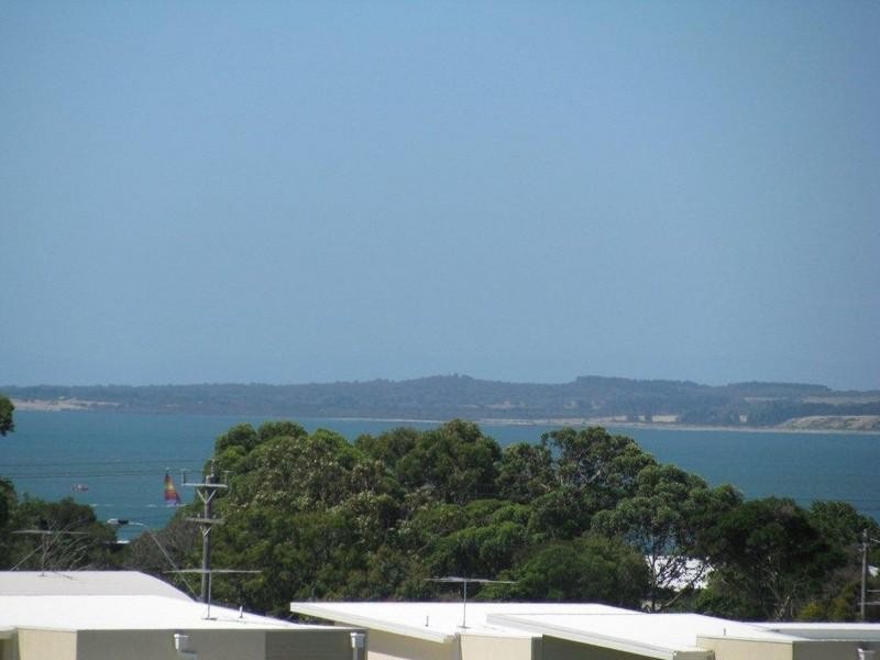 16 Anthony Court, Cowes VIC 3922