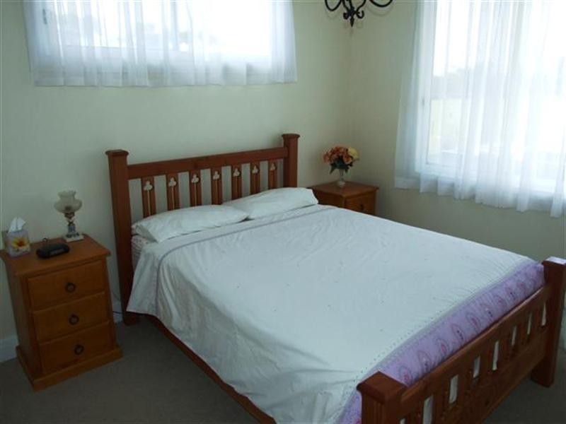 16 Anthony Court, Cowes VIC 3922