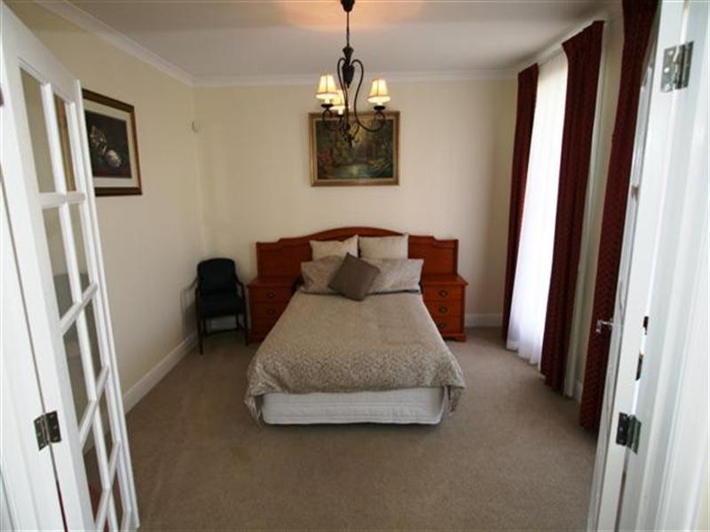 16 Anthony Court, Cowes VIC 3922